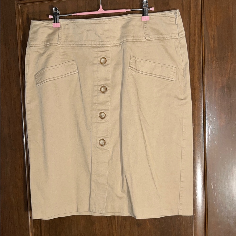 Dress Barn Beige Button-Front Pencil Skirt